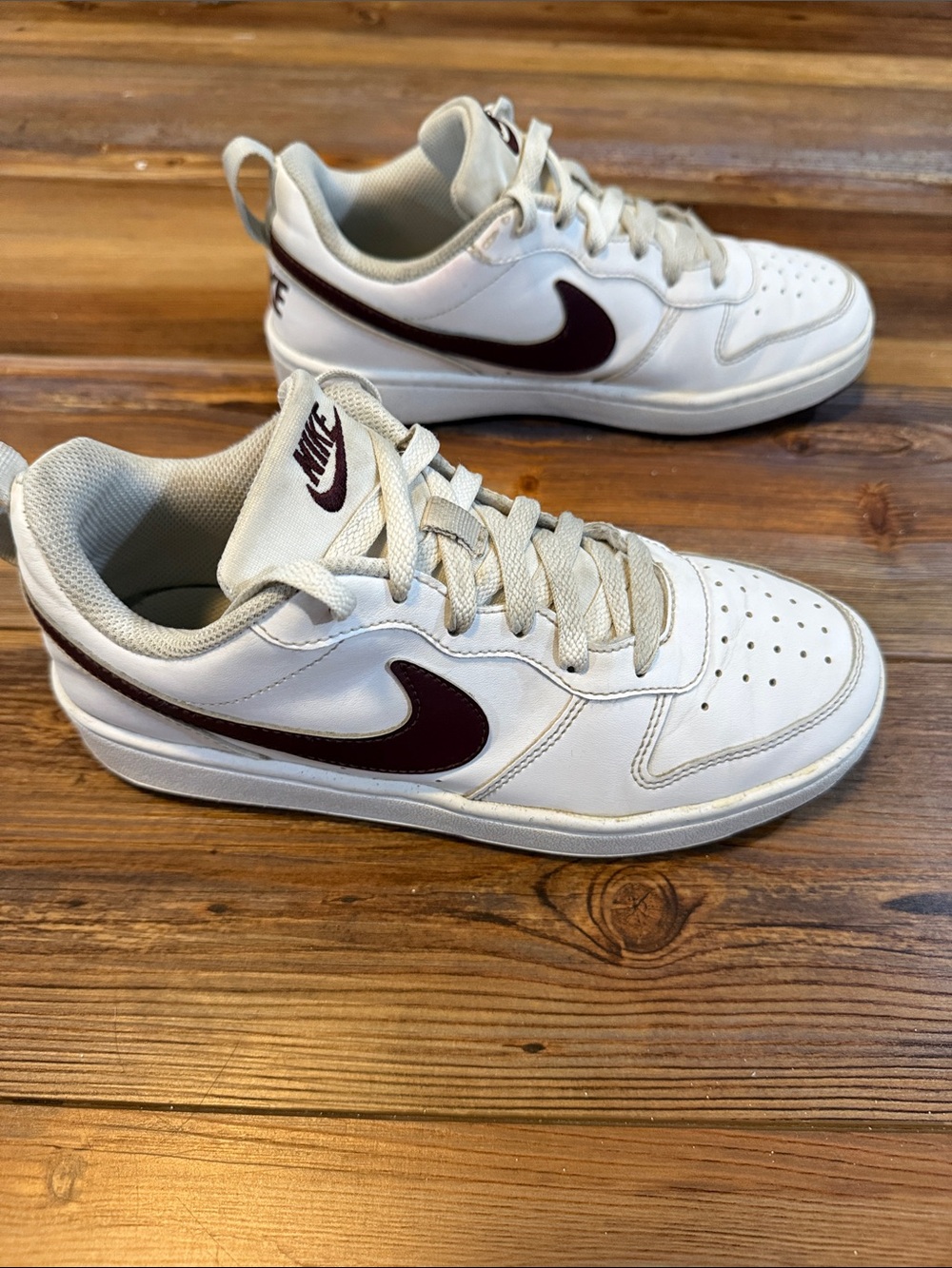 Nike Court Vision Low | Size 5Y(Women’s 6.5) | White/Burgundy - Picture 6 of 8